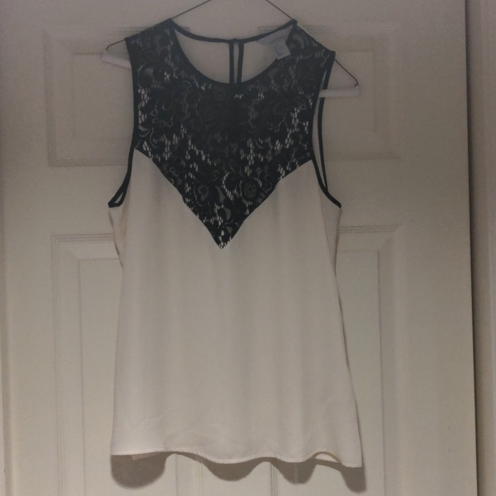 Black and white lace detail tank
